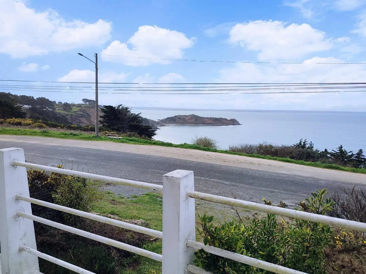 Villa Maison Vue Mer Avec Jardin A 800M De La Plage A Trebeurden Ref-683